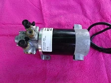 Simrad Lowrance Navico Pump-3 Autopilot 1.6L 12V