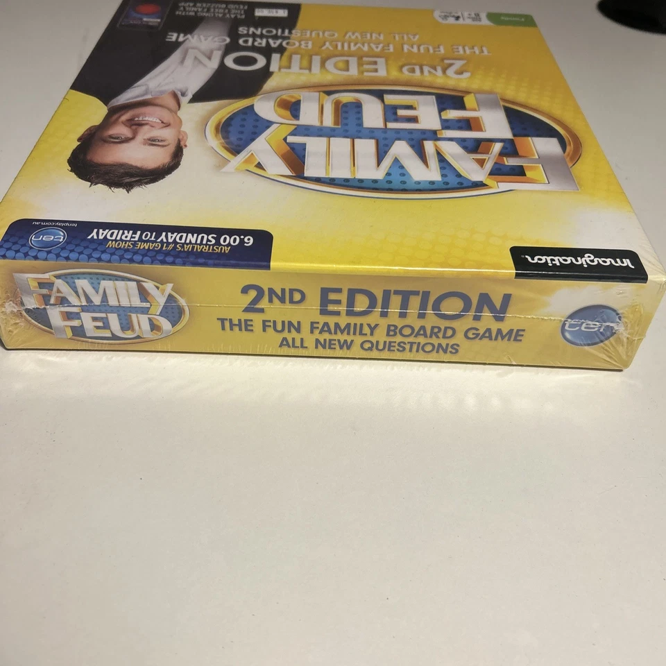 FAMILY FEUD 2nd Australian Edition 2015 TV Board Game Brand New And Sealed - Image 4 of 4