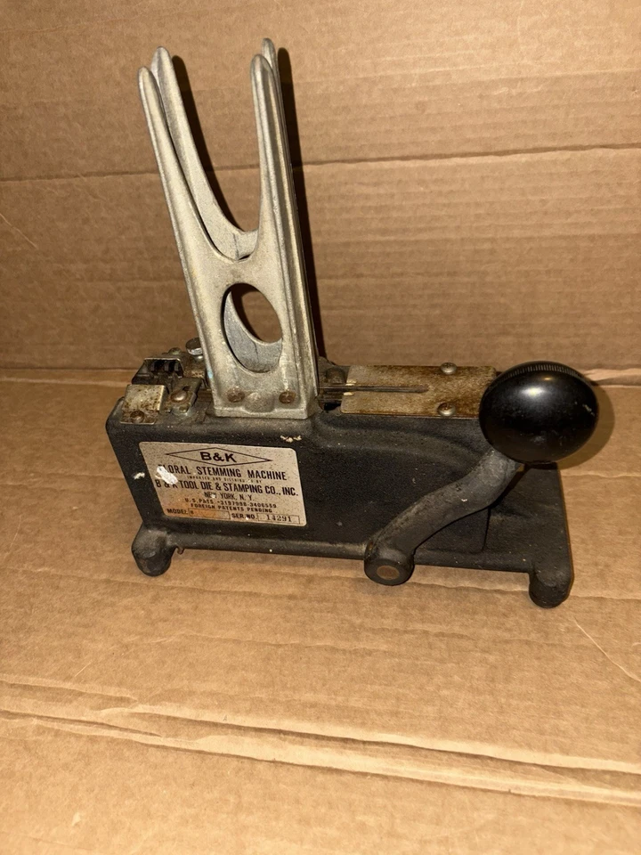 Crimpadora Vintage B&K Floral Tallo Modelo H con Lanzas Extra Funcionando Foto 4 de 4