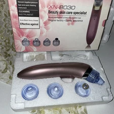 XN-8030 Beauty Skincare Specialist Facial Cleansing Device