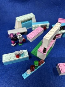 Lego Friends Mia &lsquo;s  Lemonade Stand & Ice Cream As Found