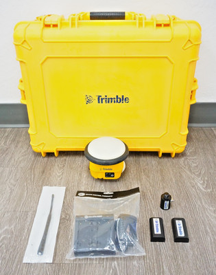 Trimble SPS985 GPS Glonass QZSS Rover RTK 900mhz