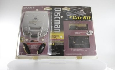 2006 Vintage Sony DiscMan Portable CD Player - Silver (D-E206CK