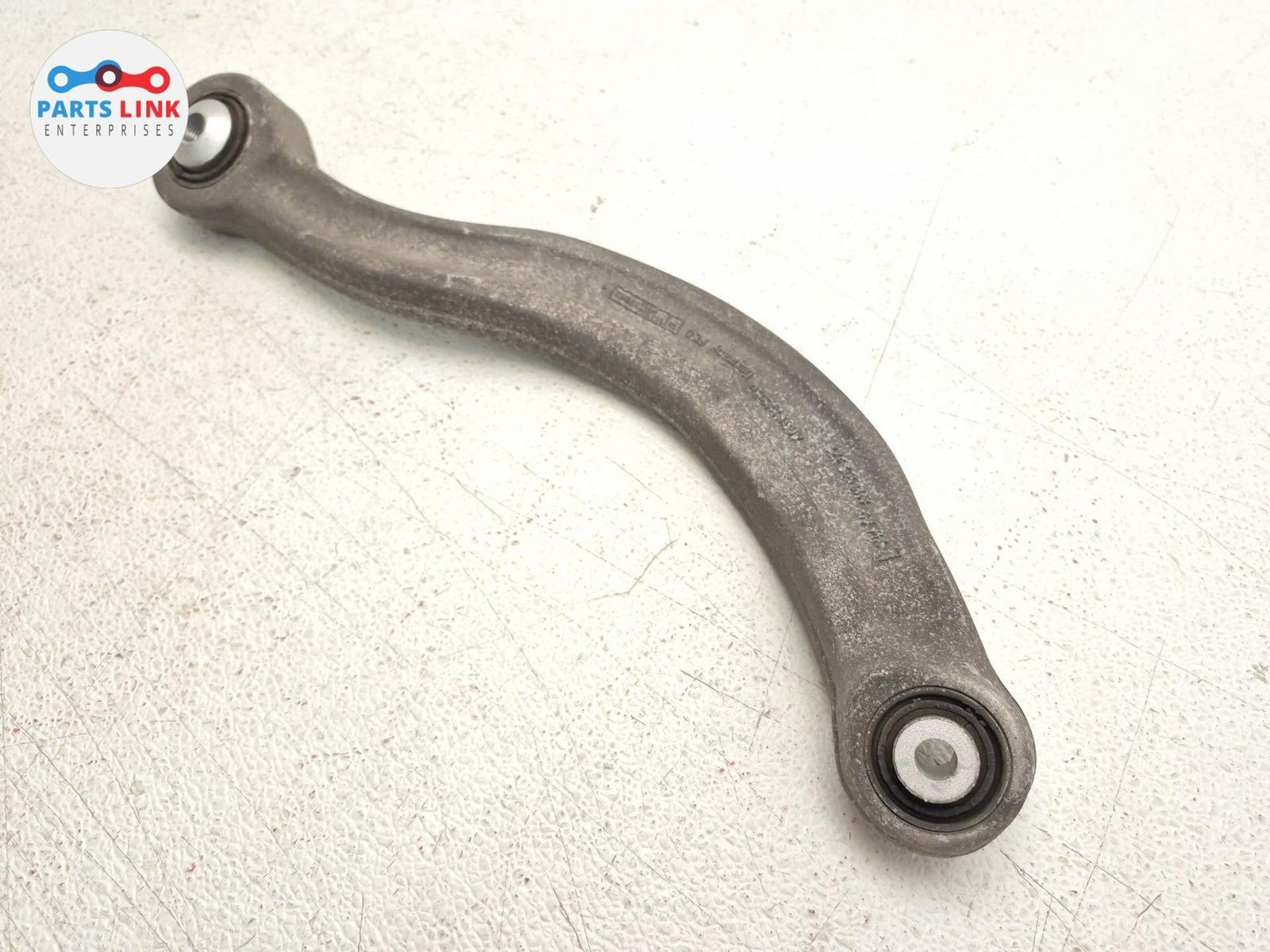 2016-20 BENTLEY BENTAYGA REAR LEFT UPPER CONTROL ARM WISHBONE LEVER OEM 636