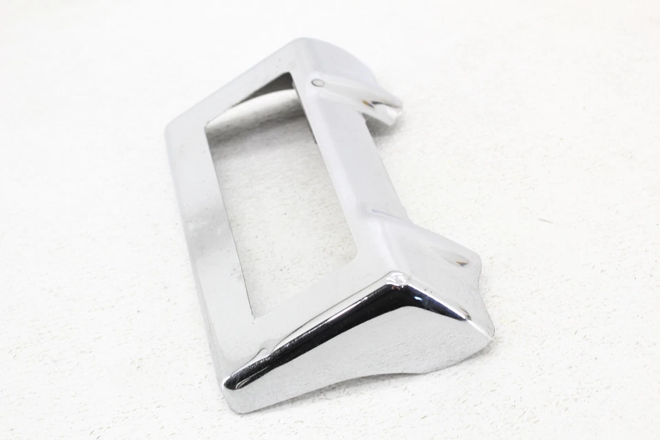 Cubierta del enfriador de aceite del motor Harley Touring Electra Street Road Glide 11-16 Foto 3 de 4