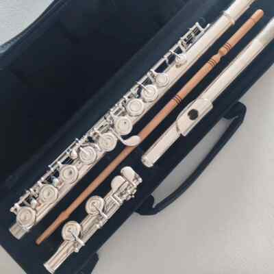 Japan YFL-212DT Silver Plated Flute 16 Hole Closed C Key E Key Cupronickel Flute