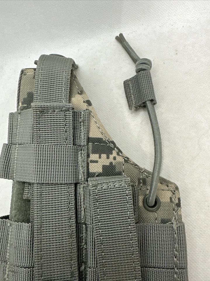 USGI ACU Pistola Funda Ejército de EE. UU. Beretta M9 Camuflada Cintura Militar Foto 3 de 4