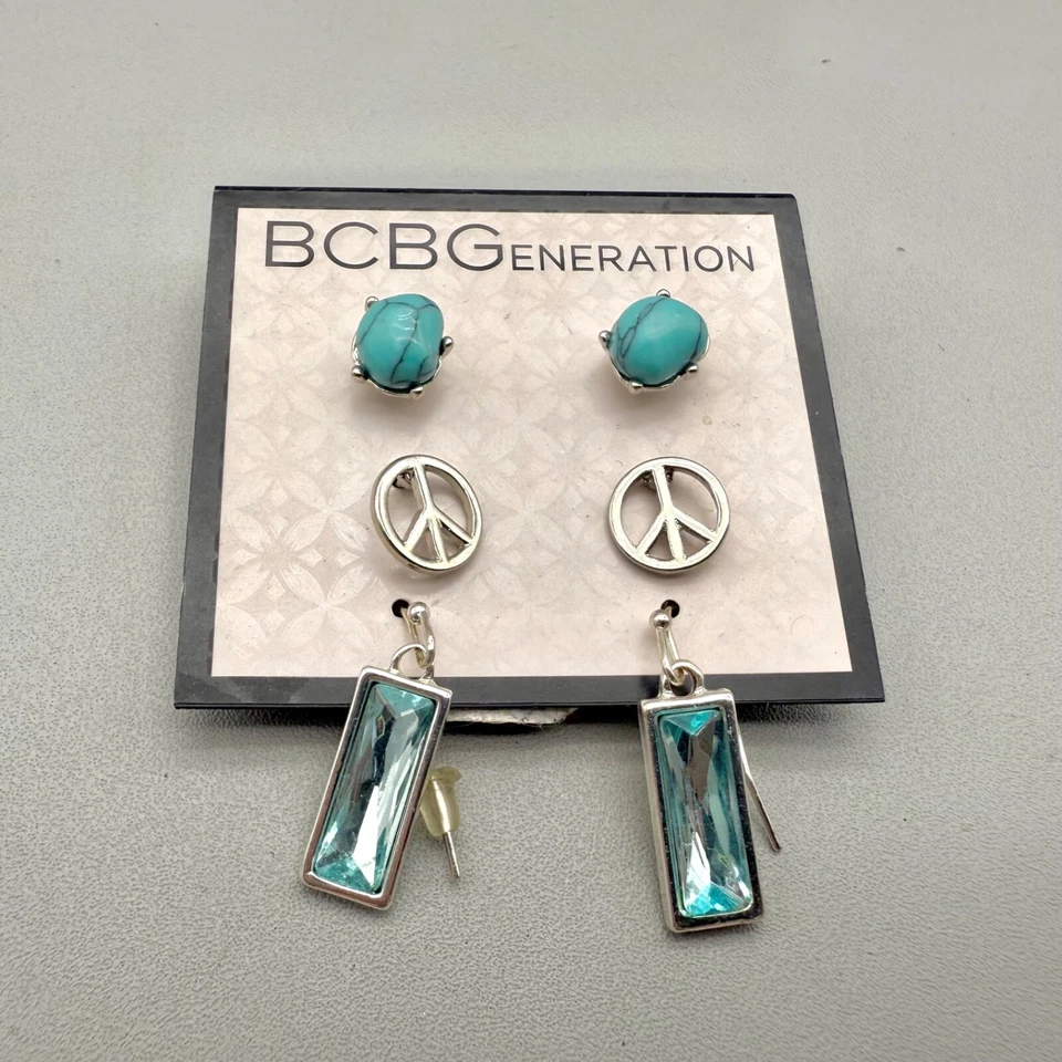 Juego de 3 pendientes BCBGeneration para mujer perforados azul tono plata tachuelas colgantes Foto 2 de 4