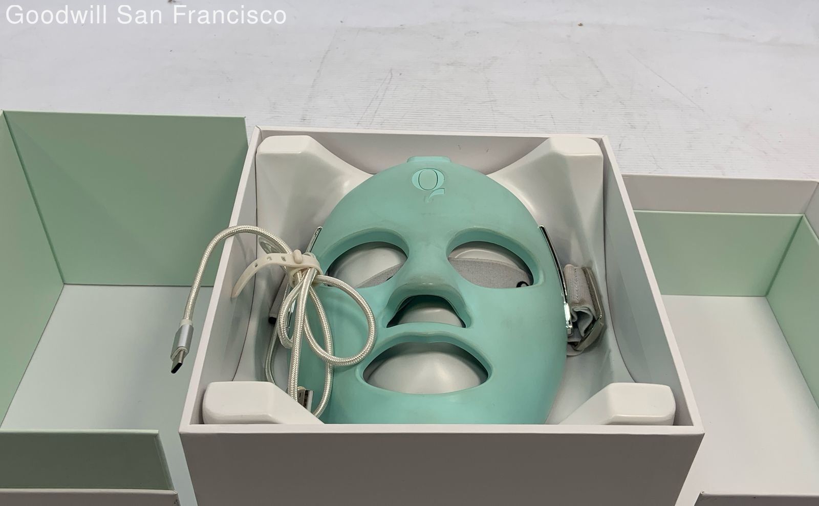 Qure QRejuvalight Pro Facewear LED Light Therapy Mask For Wrinkles eBay