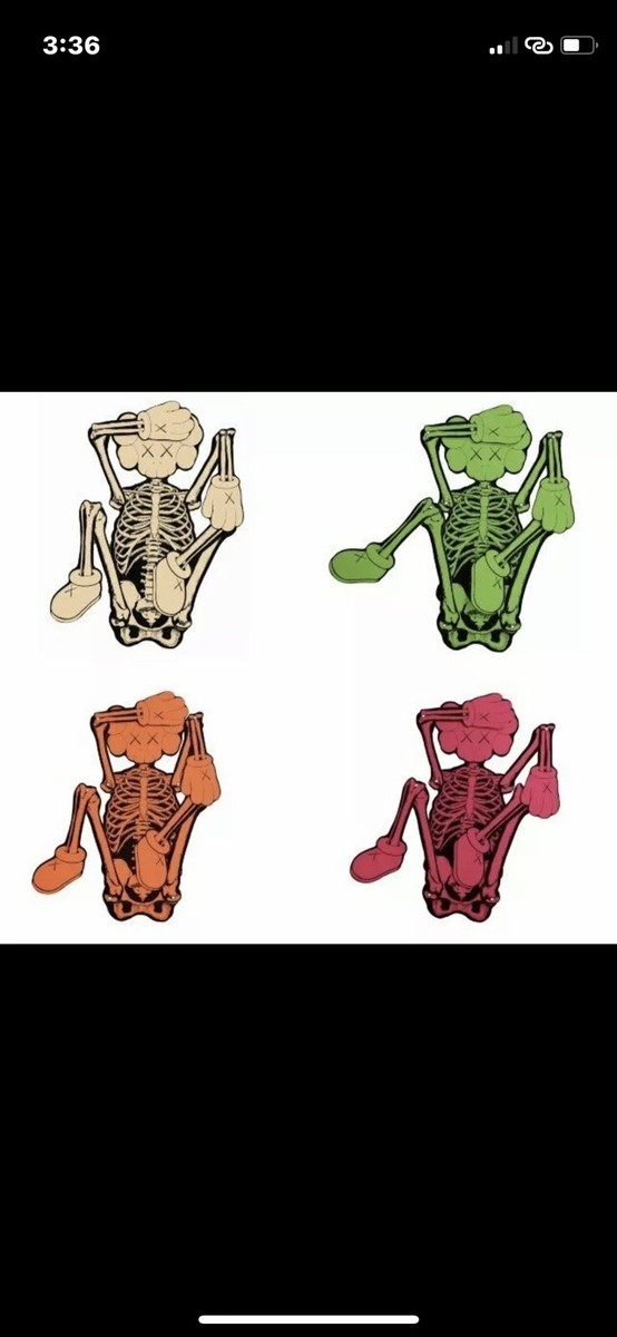 ポスター KAWS Skeleton Board Cutout Ornament Skeleton Board Cutout Ornament- Bone Giclee Print by Kaws