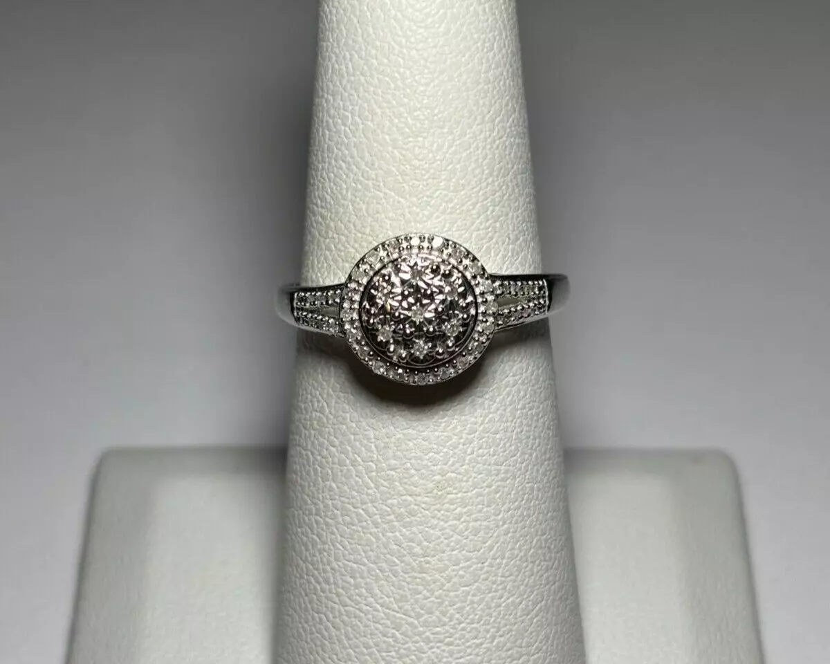 925 Sterling Silver 1 10cttw Genuine Diamond Ring Size 7 NEW