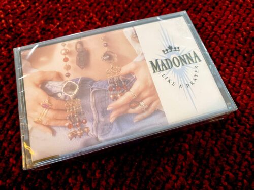 MADONNA MINT SEALED LIKE A PRAYER SINGAPORE CASSETTE TAPE WEA PROMO BLUE BOX SET - Picture 7 of 7