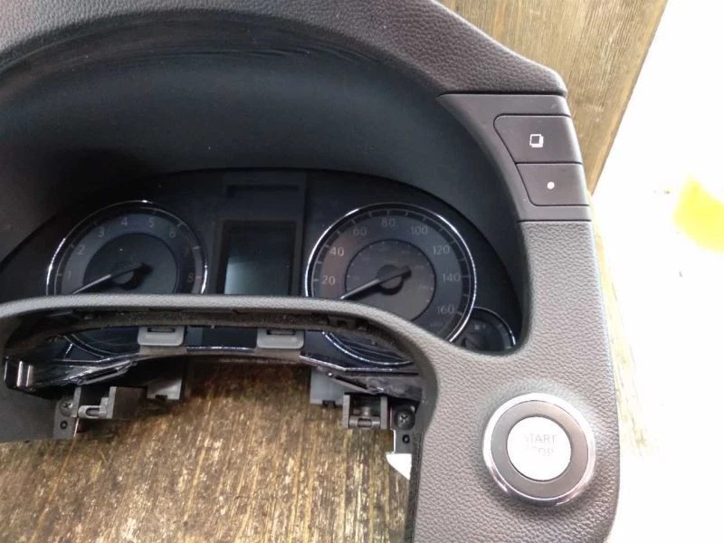 Cuadro de instrumentos Infiniti G37 Speedomter 2010 calibre con bisel e interruptores con tacómetro Foto 3 de 4
