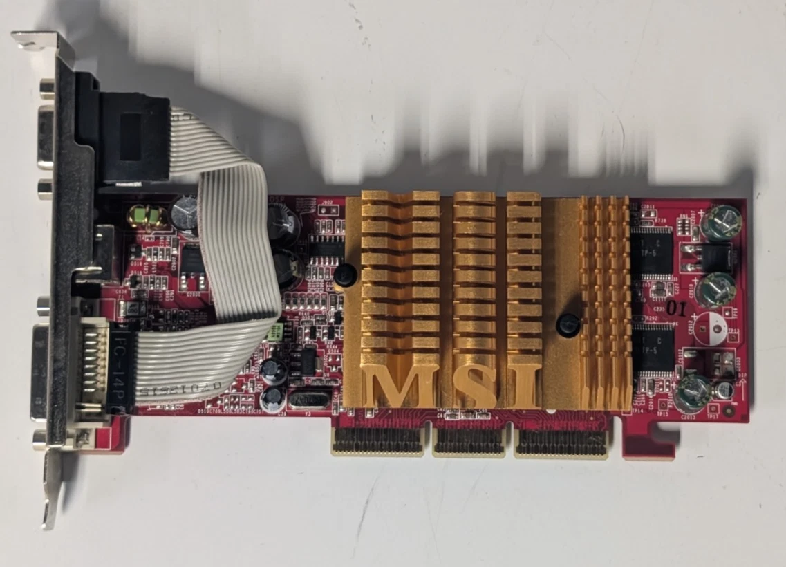 Carte Graphique MSI FX5200 - 128 Mo - Neuve Sous Blister