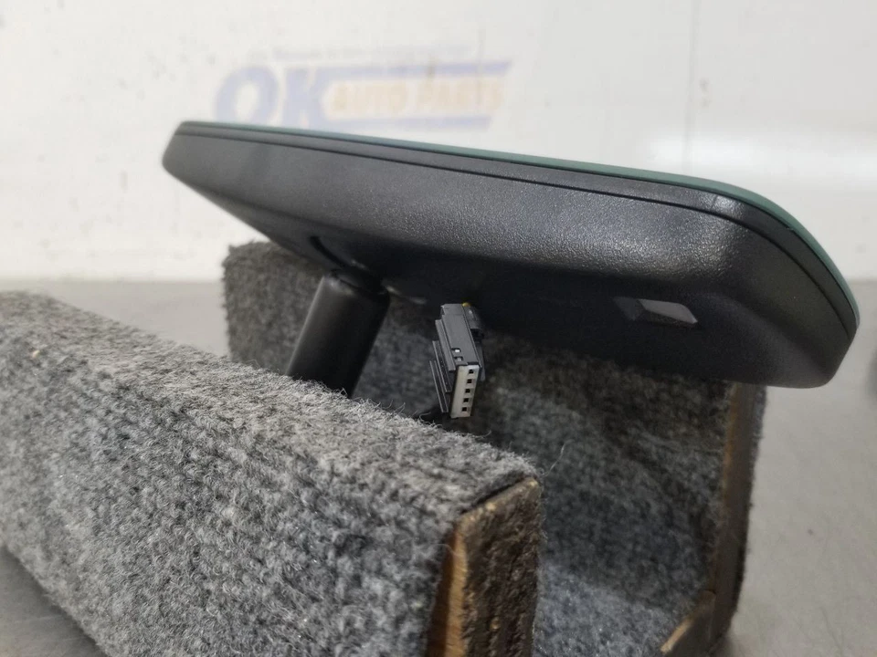 Espejo retrovisor interior Lincoln Aviator Reserve 21 2021 Foto 4 de 4