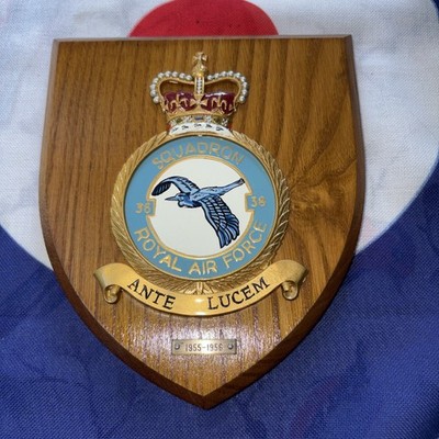 RAF 38 Squadron Crest Mess Shield Plaque. 