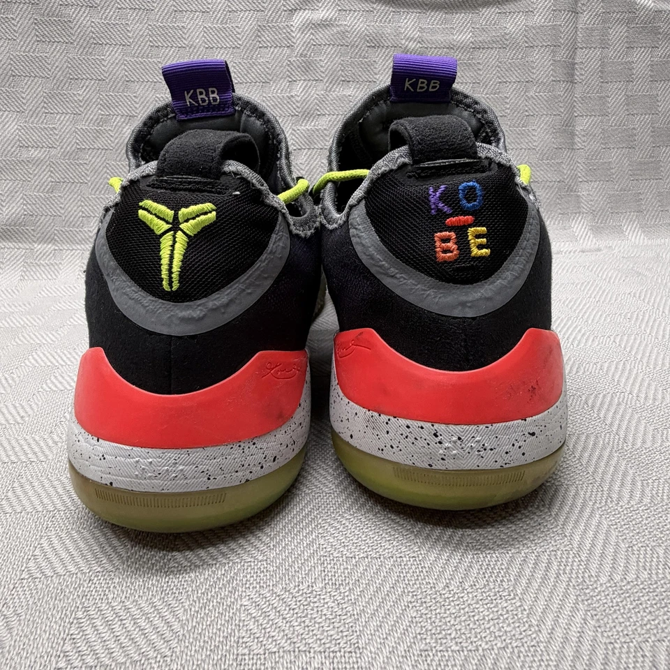 Nike Kobe A.D. Exodus Zapatos Para Hombres Talla 11 Negro Gris Voltio Baloncesto AV3555-005 Foto 4 de 4