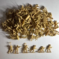 100+ Figures! WW2 German Infantry Plastic Army Men Tan 1/35 Classic Toy Soldier