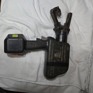 Huskie Robo-Crimp Hydraulic Pressing Machine REC458U Bare Tool