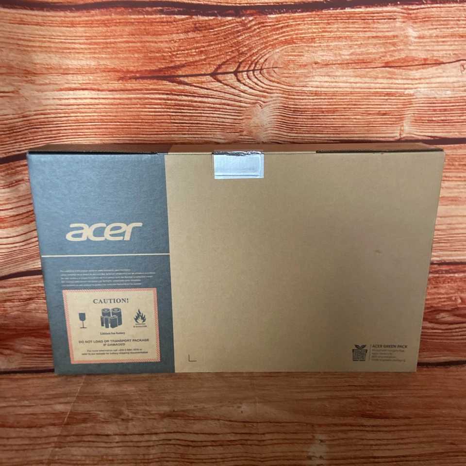 Acer Aspire E15 15.6" Intel 4 GB DDR3 500 GB HDD - Intense Violet Brand New - Image 3 of 4