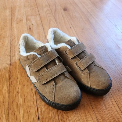 *NWOT* VEJA Kids Esplar Fured Suede Tent Almond Eagle: No-Tie Closure, No Box