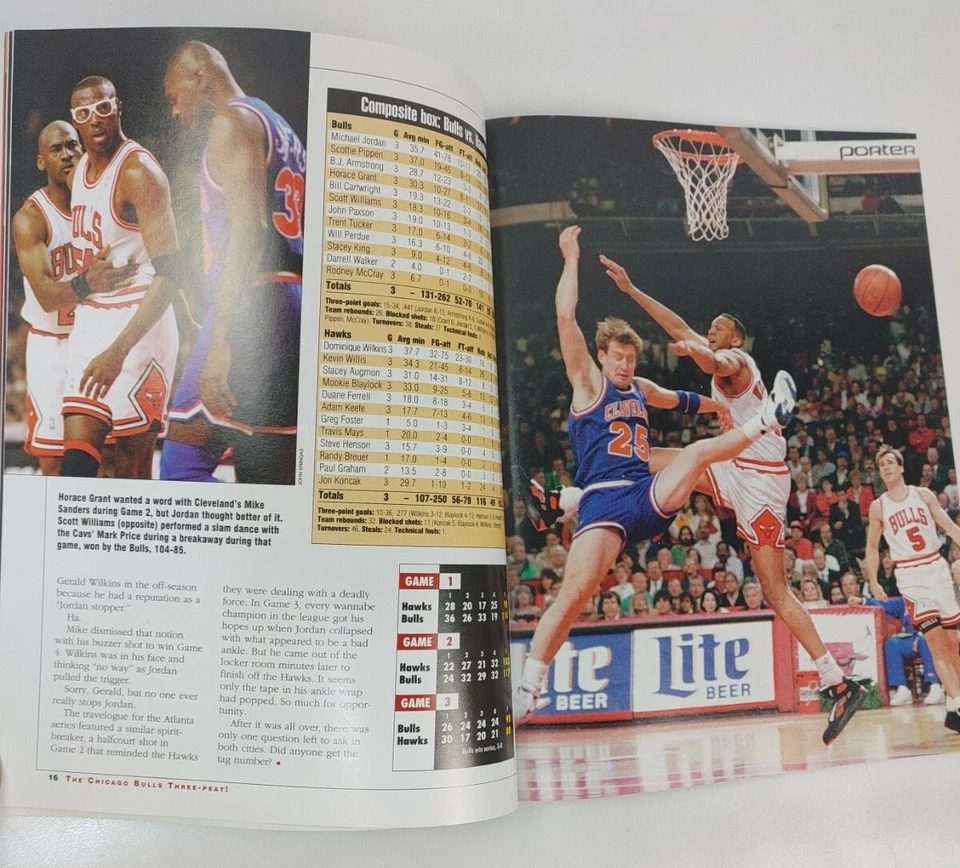 MICHAEL JORDAN CHICAGO TRIBUNE ТРИ ТОРФА 1993 СУВЕНИРНЫЙ ВЫПУСК ЖУРНАЛА - Изображение 3 из 3