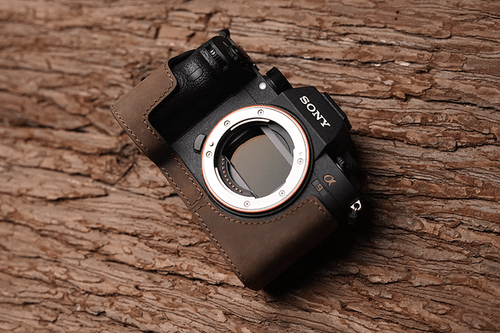 Custodia mezza fotocamera in vera pelle per Sony A7R III Mark III M3 Sony A9 - Foto 21 di 32