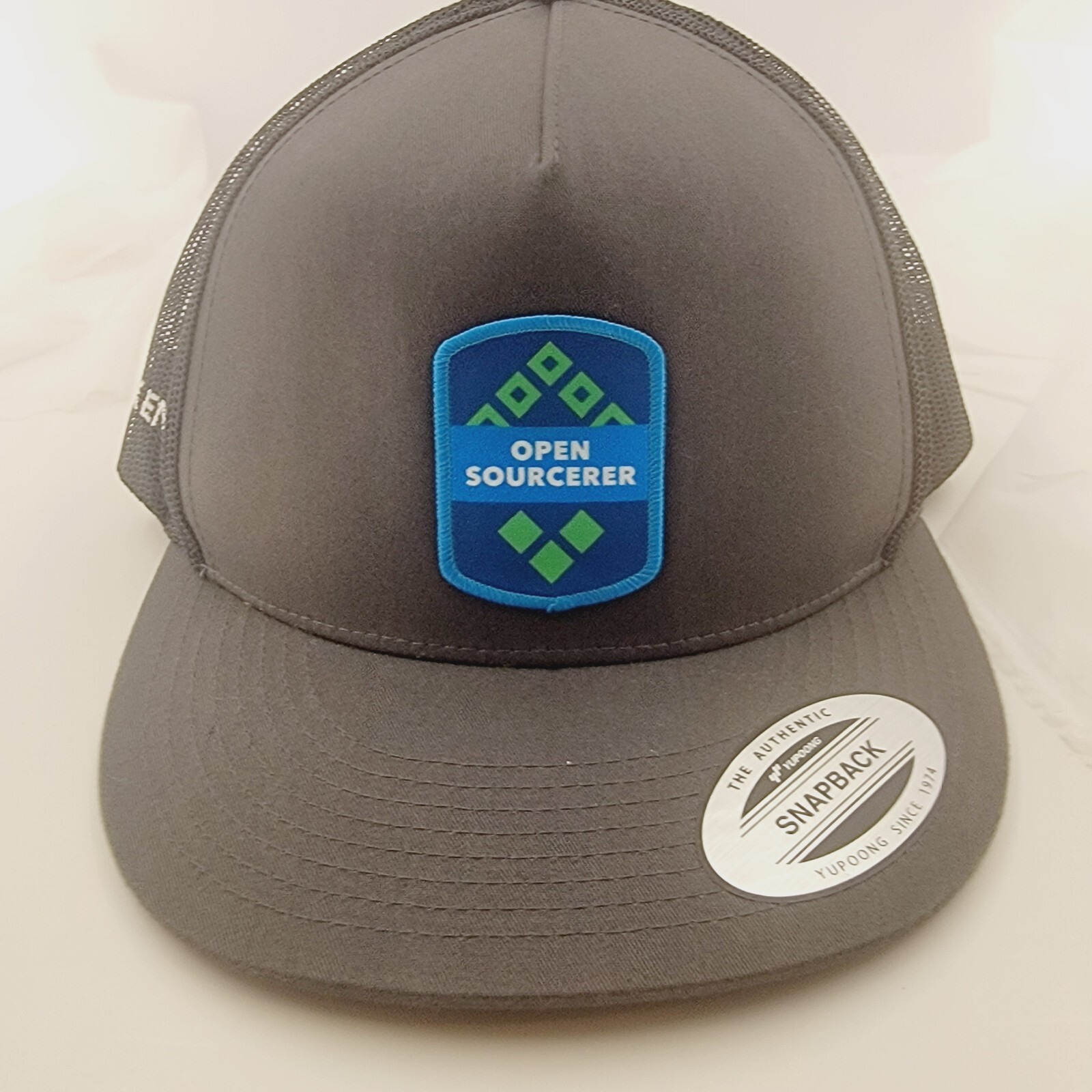 Intuit Open Sourcerer Hat Gray Mesh Snapback Yupo… - image 1