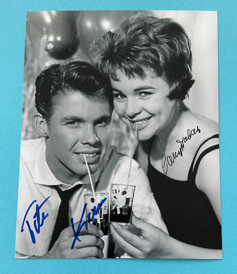 Peter Kraus + Conny Froboess  , Großfoto 20 x 25 cm -  original Autogramm
