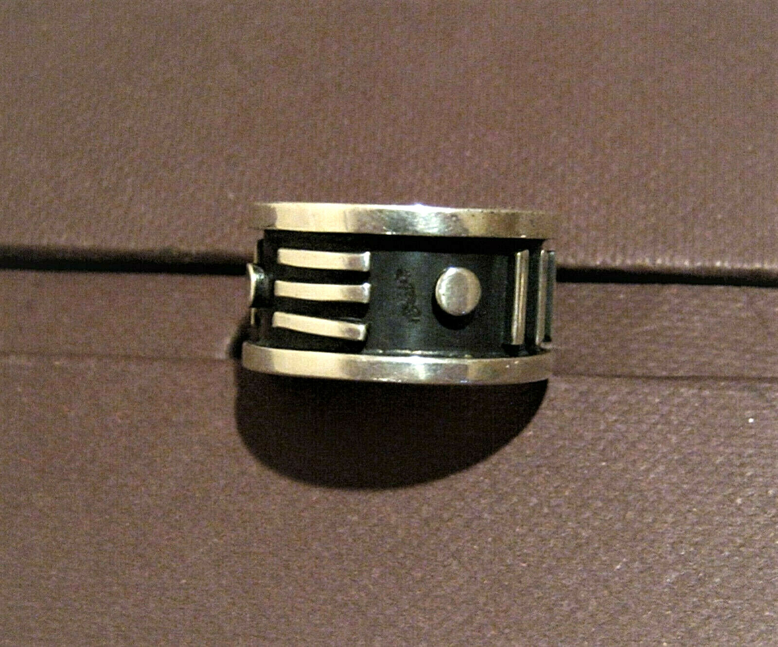 Picture 3 of 5