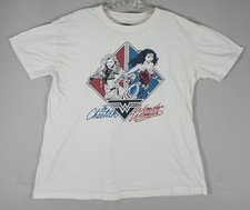 Wonder Woman Vintage 1984 Medium Cheetah Graphic White Cotton T-Shirt FAST Ship