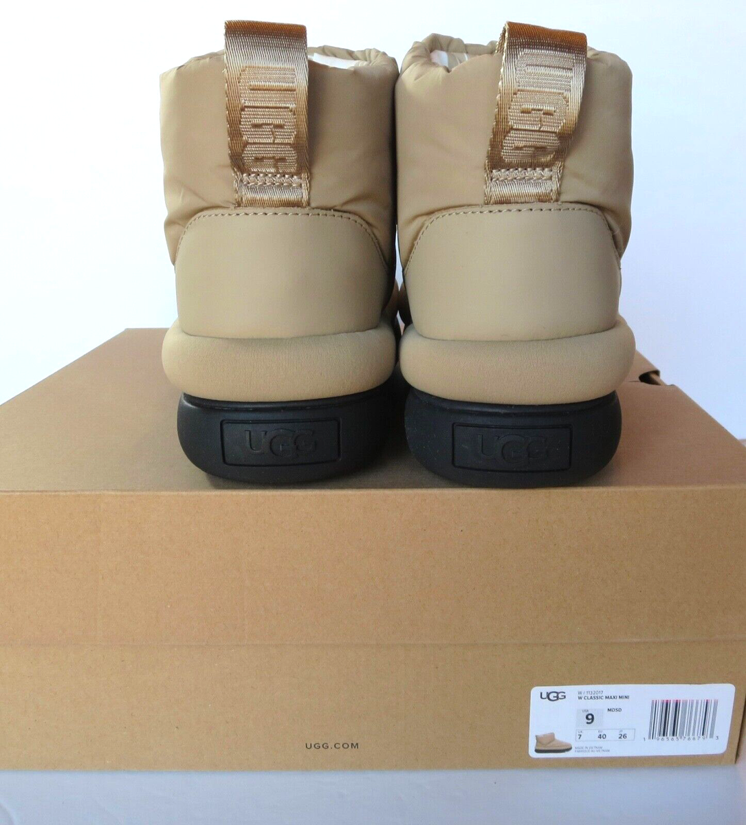 Ugg Classic Maxi Mini Boots (9) Mustard Seed Insulated UggPlush