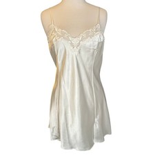Vintage Victoria  s Secret Ivory Satin Lace Slip Y2K Coquette Large Bridal