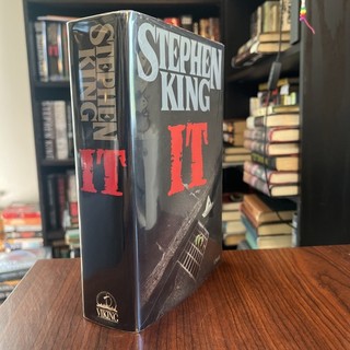 IT Stephen King (1986 HC/DJ 1st Edition 1st Print) 1st/1st Hardcover