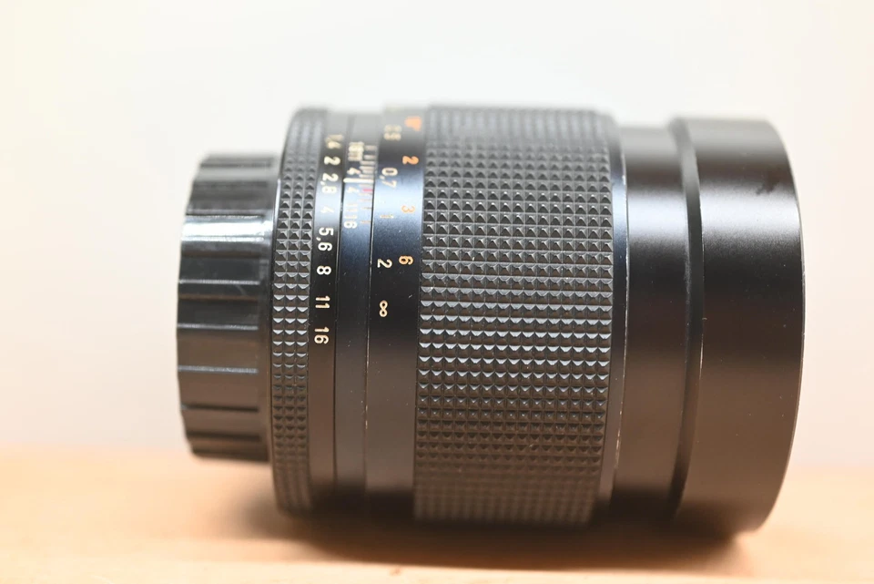 Carl Zeiss Distagon 35mm f 1,4 - Monture Y/C. - Photo 2/4