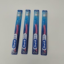 Oral B Pink Toothbrush Indicator Soft Full Straight Bristles Set of 4 Sealed