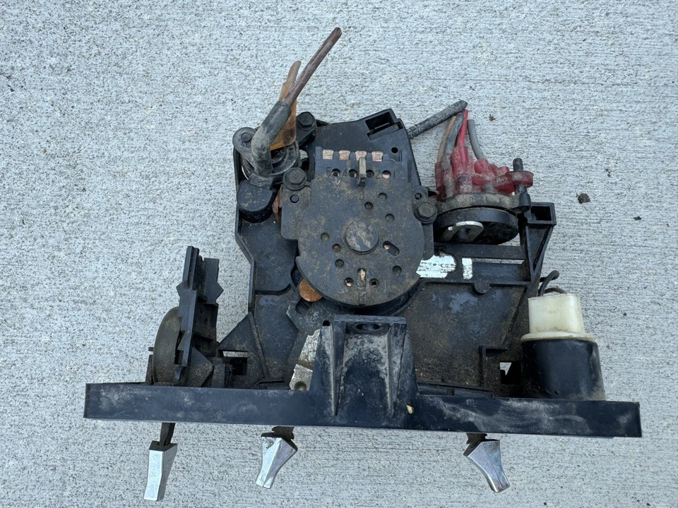 Chevrolet Van G10 G20 G30 Vandura 1992-1995 control de clima temperatura térmica con aire acondicionado OEM Foto 3 de 4