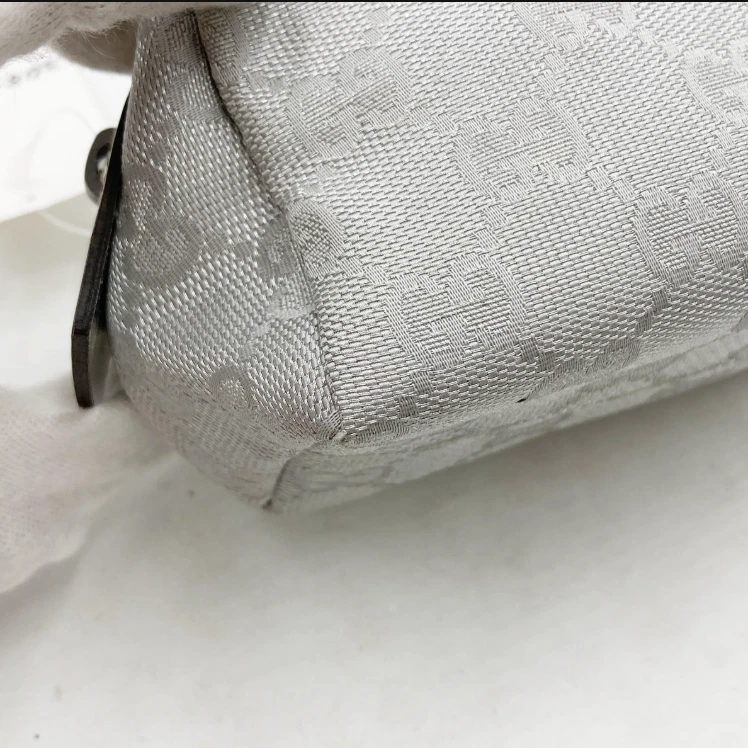 Gucci Pouch 29596 GG Canvas Beige Brown Authentic - Image 4 of 4