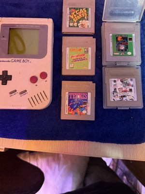 Nintendo Game Boy DMG-01