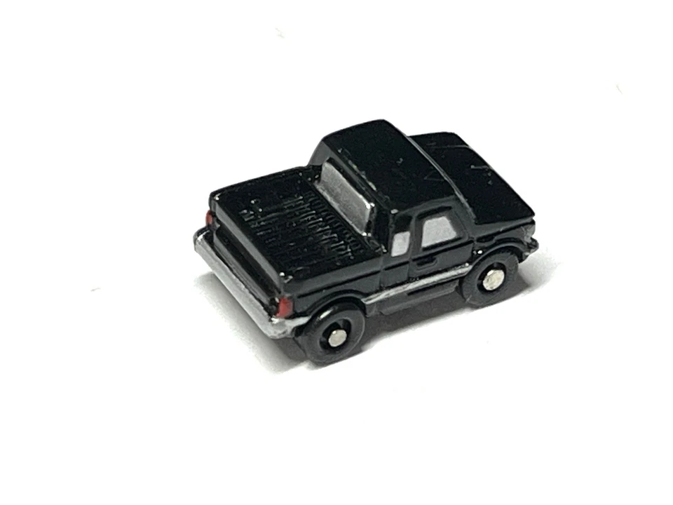 Galoob Micro Machines Datsun Pickup Truck Insiders Ultrasmall Mini - Image 2 of 3