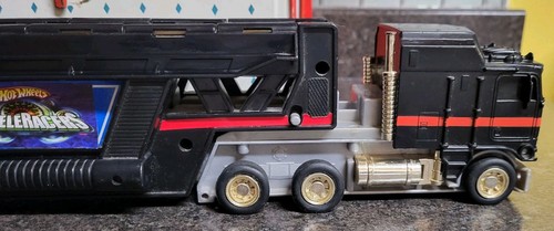 Vintage 1986 Hot Wheels Semi Truck Trailer Car Hauler Carrying Case 19" Long - Picture 9 of 12