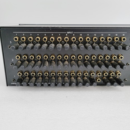 Interruptor de distribución de video profesional Crestron CNX-PVID8X3 probado - Imagen 7 de 11