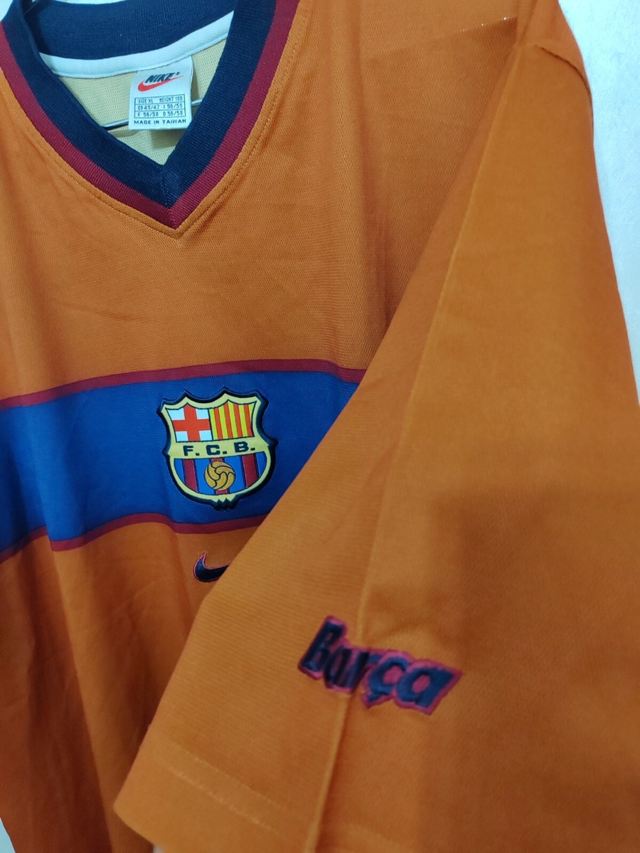NIKE　1998〜1999 FCバルセロナ　ユニフォーム　アウェイ BARCELONA 1998 1999 2000 AWAY FOOTBALL SHIRT SOCCER JERSEY