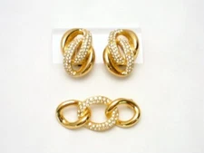 CHRISTAIN DIOR RHINESTONE BROOCH AND EARRINGS