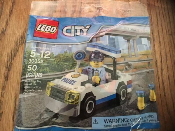 lego city police car 30352