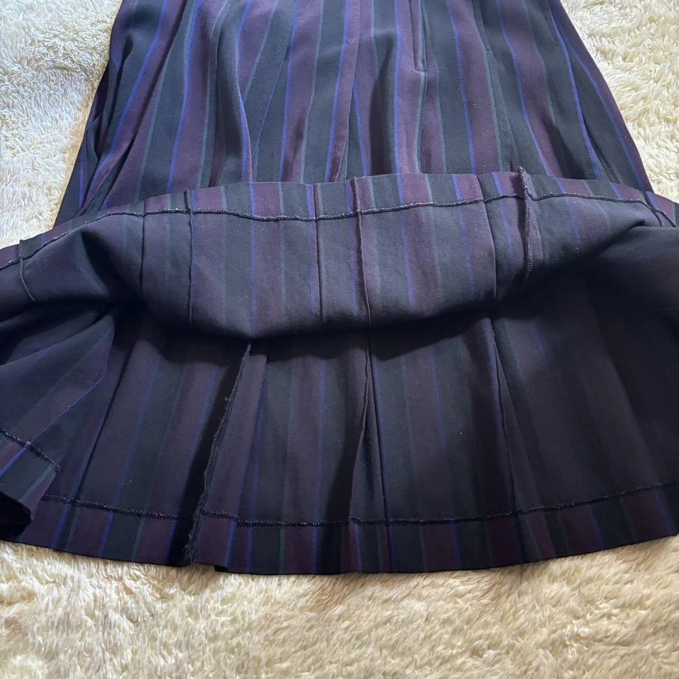 FALDA ACAMPANADA PLISADA DE LANA TRICO COMME DES GARCONS USADA EXTREMADAMENTE RARA, TALLA GOO Foto 2 de 4