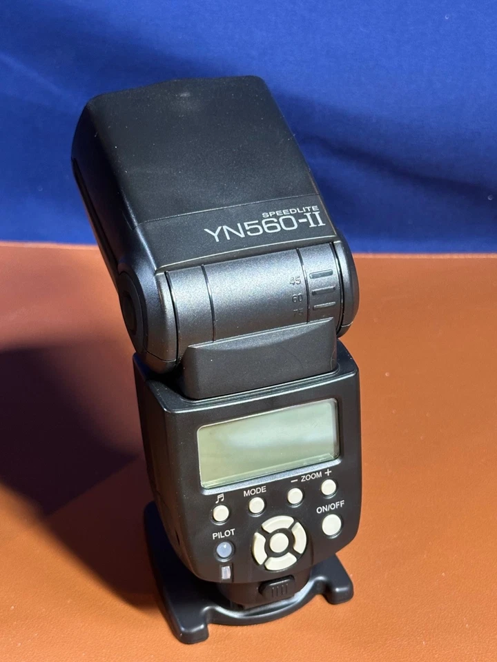 YONGNUO Digital Speedlite YN560-II, Sony  DSLR - Image 4 of 4
