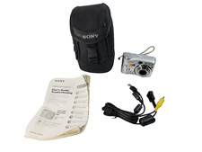 Sony Cyber-shot DSC-S90 4.1MP Digital Camera with 256MB Card, Bundle - READ