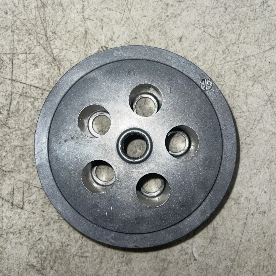 Placa de pressão de embreagem 2007 Honda CRF250R FABRICANTE DE EQUIPAMENTO ORIGINAL 22351-KRN-A10 - Imagem 2 de 4