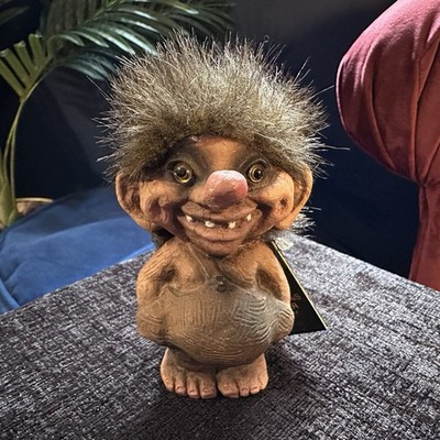 Vintage NyForm Troll 018 Norwegen Handarbeit Troll Figur Original Etikett Norweger 9cm